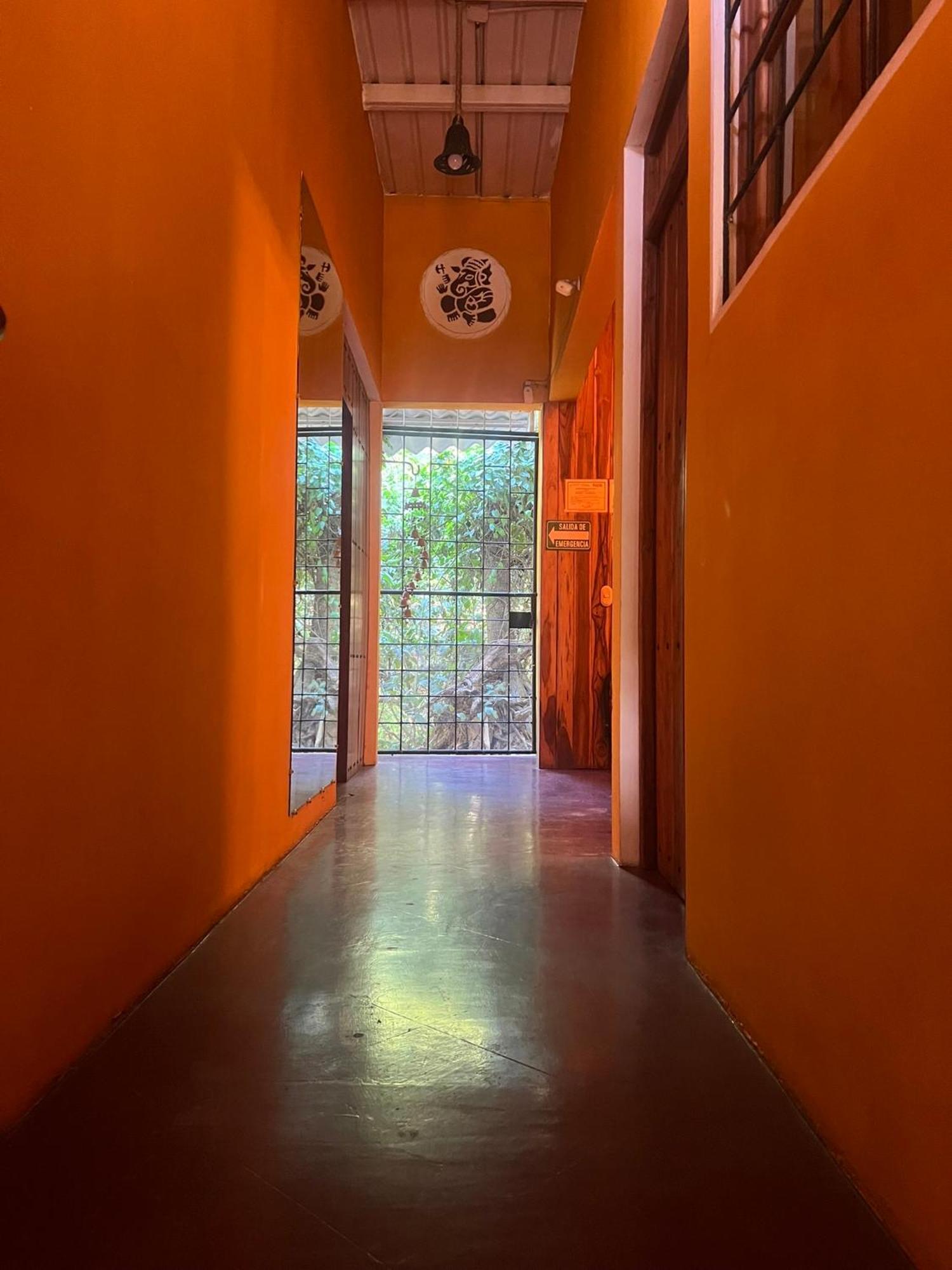 Hotel Buena Onda Backpackers San Juan del Sur Exterior foto
