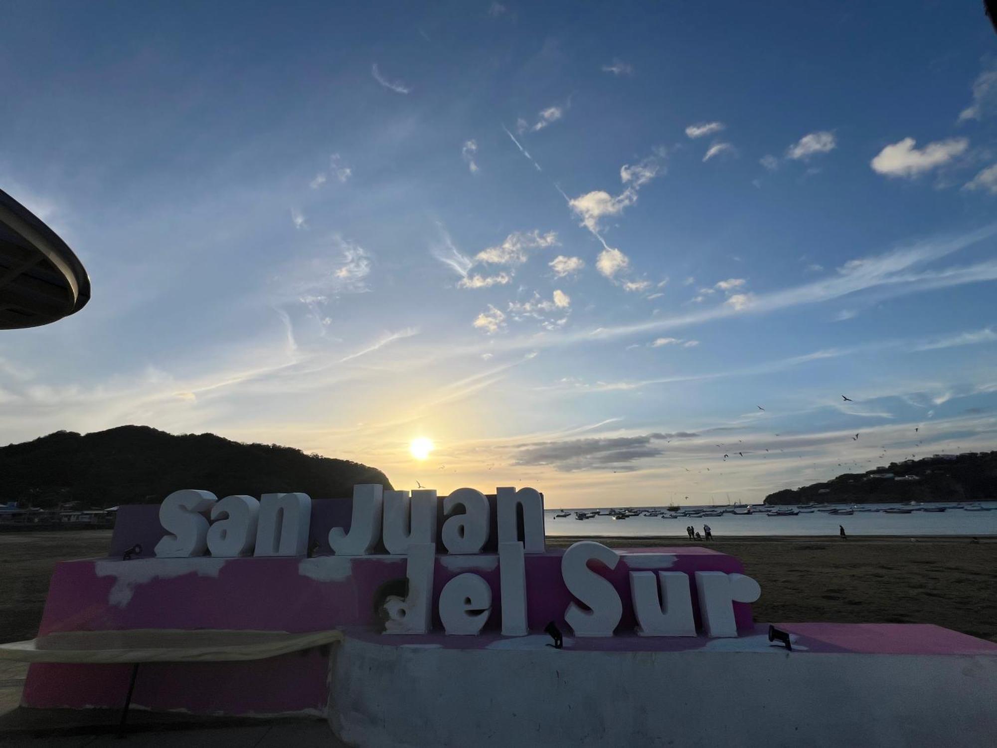 Hotel Buena Onda Backpackers San Juan del Sur Exterior foto