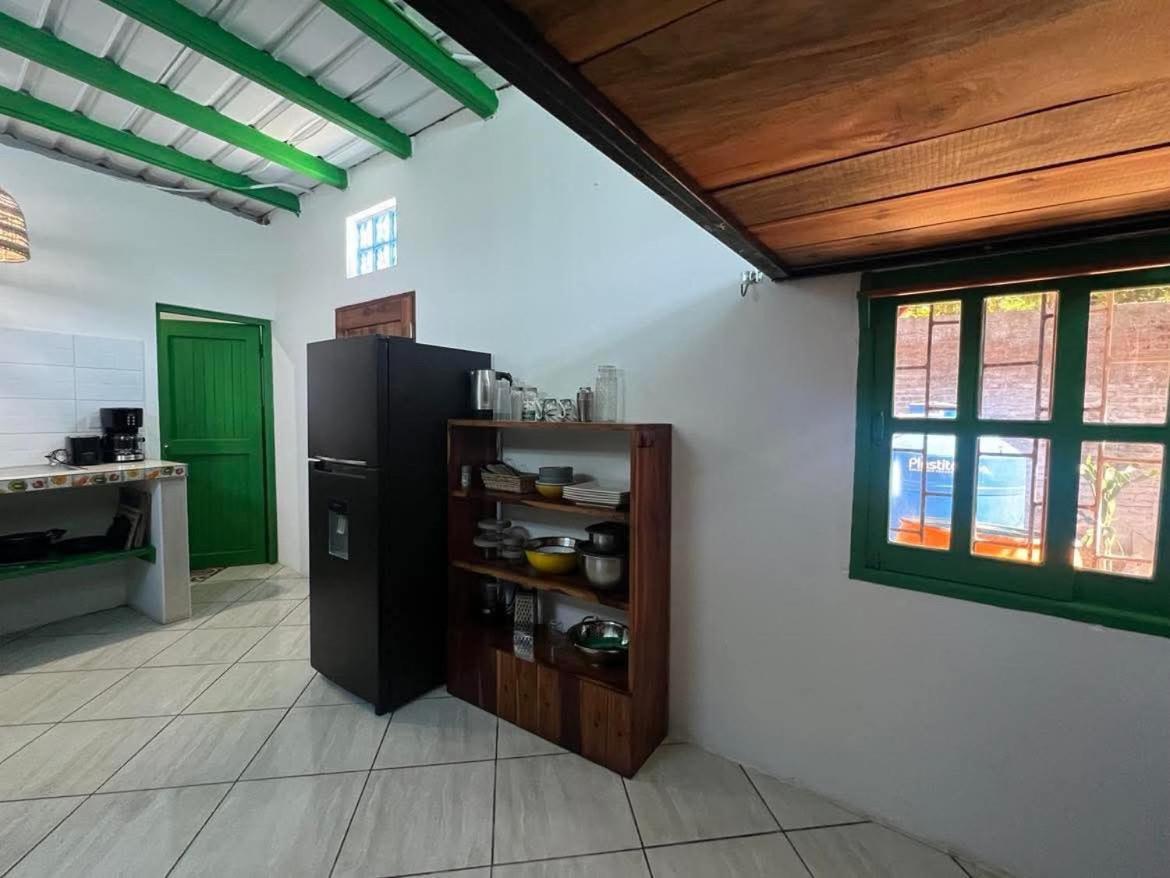 Hotel Buena Onda Backpackers San Juan del Sur Exterior foto